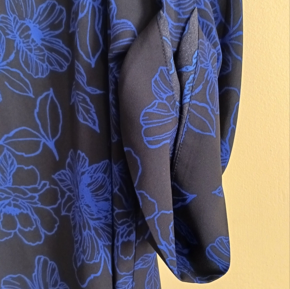 NWT Torrid Harper Blouse - Picture 4 of 4